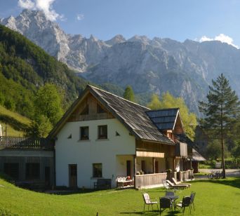 Turistična kmetija Lenar, Logarska dolina 11, Solčava