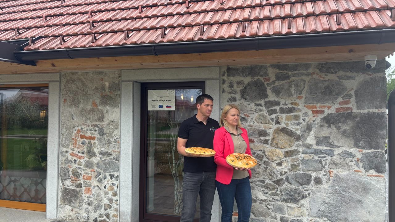 Polona in Duško Hlebec, gostitelja na domačiji Majer
