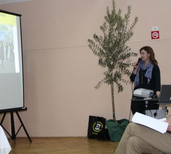 Poročilo o delu društva za leto 2018 ter program dela za 2019  je predstavila Renata Kosi iz KGZS-Zavoda Celje.