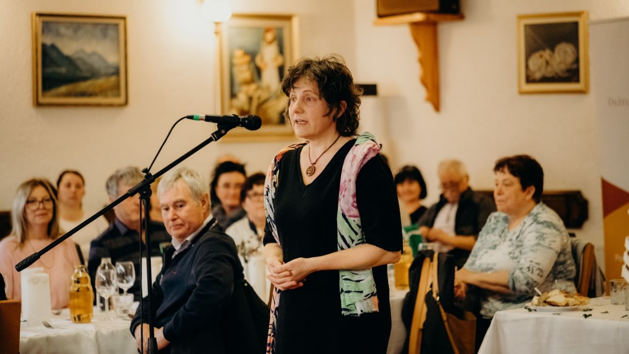 V imenu KGZS-Zavoda Celje je udeležence nagovorila Vesna Čuček, vodja oddelka za kmetijsko svetovanje