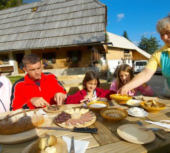 Pr' Gorjup na Podjelju v Bohinju